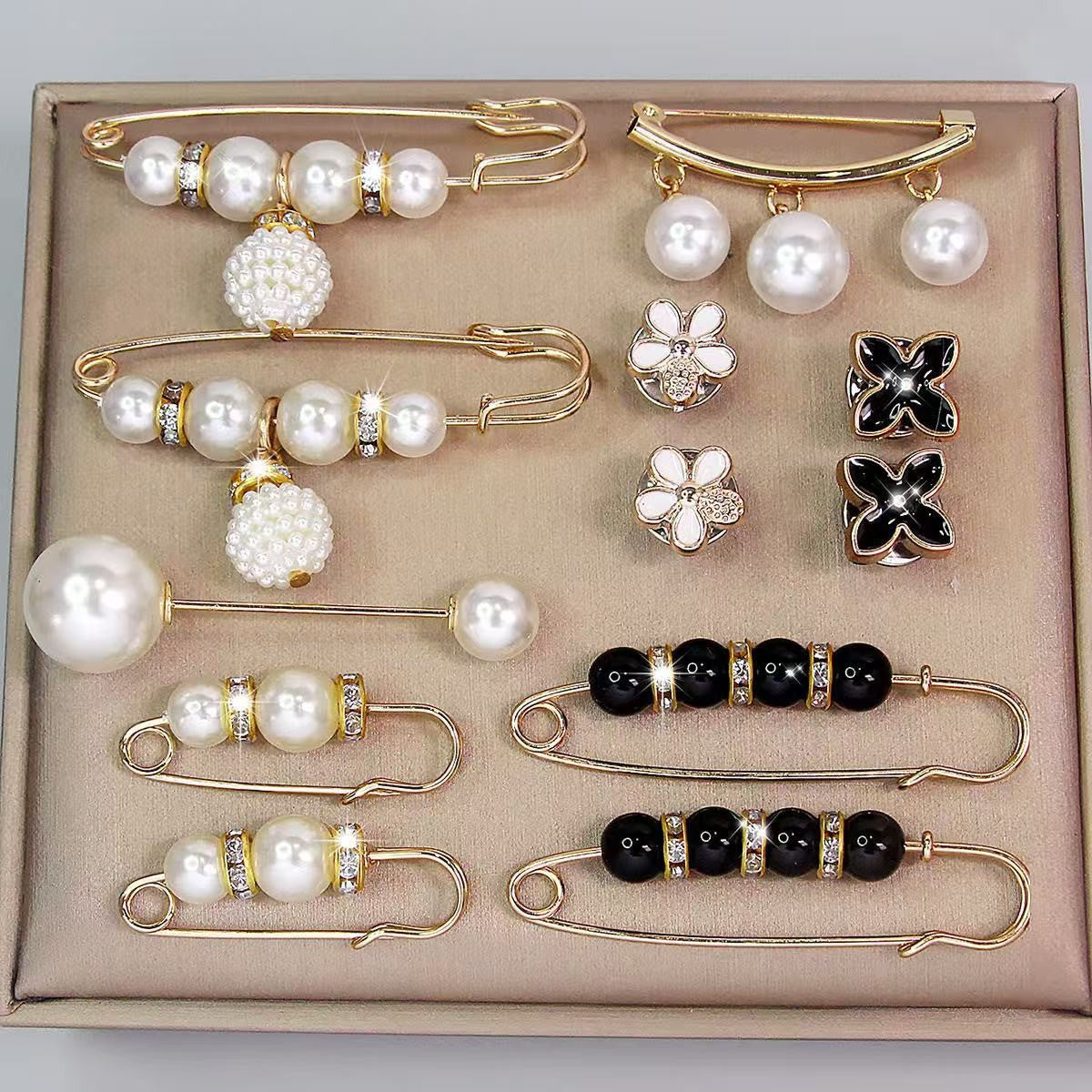 12-Piece Pearl Brooch Pin Set - Decorative Mixed-Style Fasteners for Cardigans & Dresses