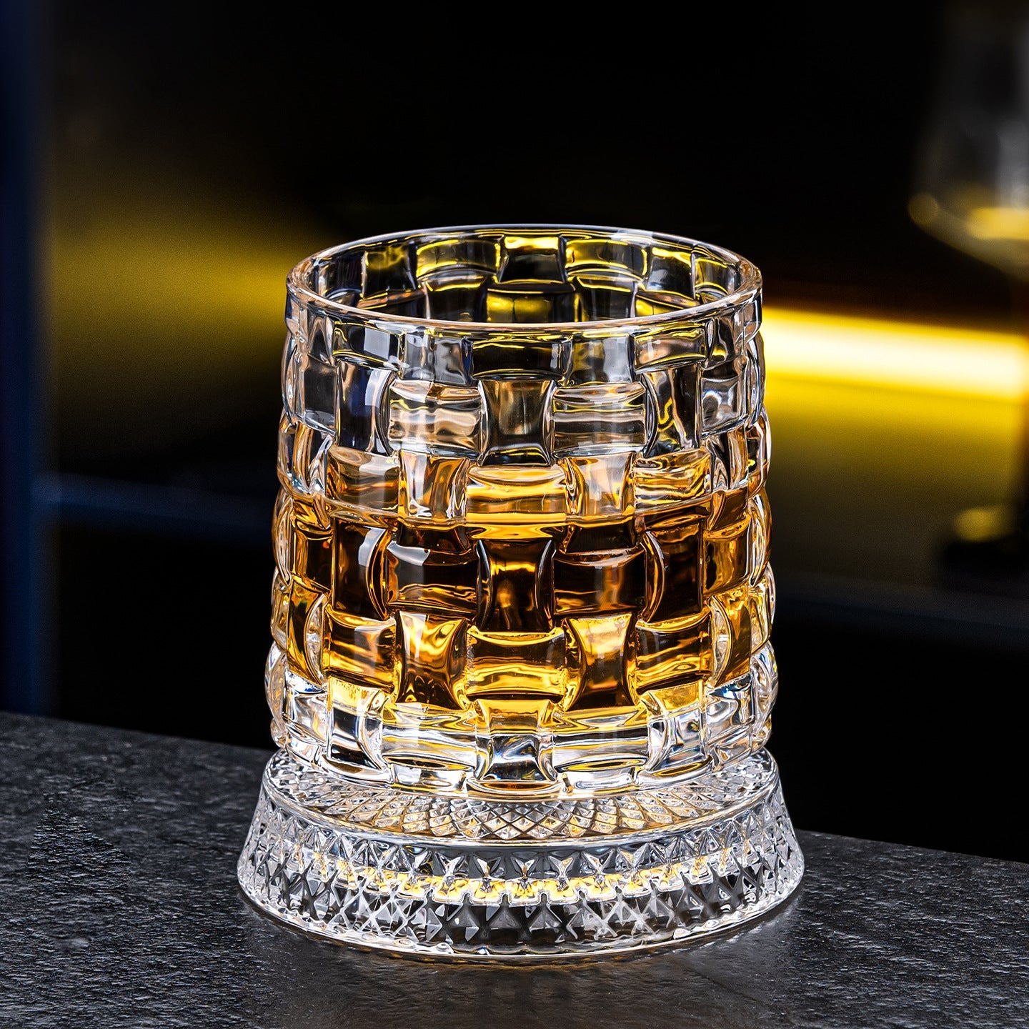 🔥Limited Time 50% Off✨Luxury 360° Spinning Crystal Glass