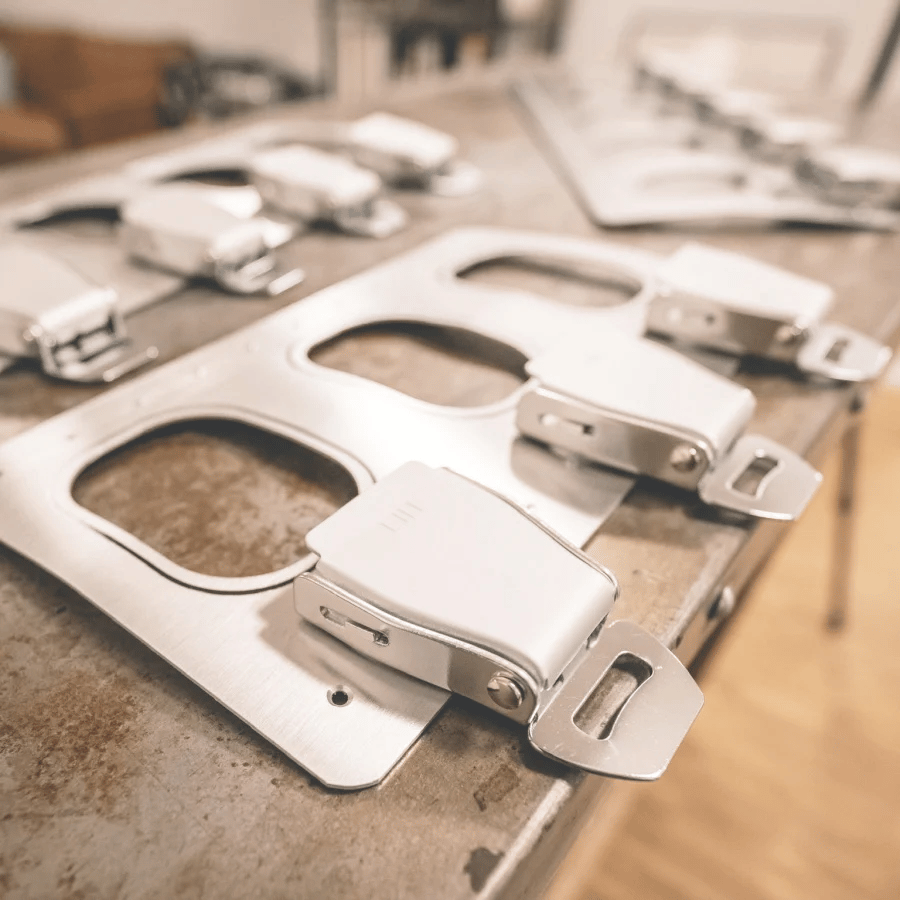 ✈️ Handcrafted Aviation Seatbelt Key Holder
