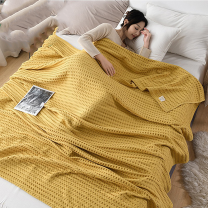 🔥SELLING FAST! 🎋Bamboo Waffle Cooling Blanket