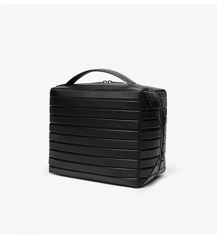 Large-Capacity Foldable Makeup Organizer for Women