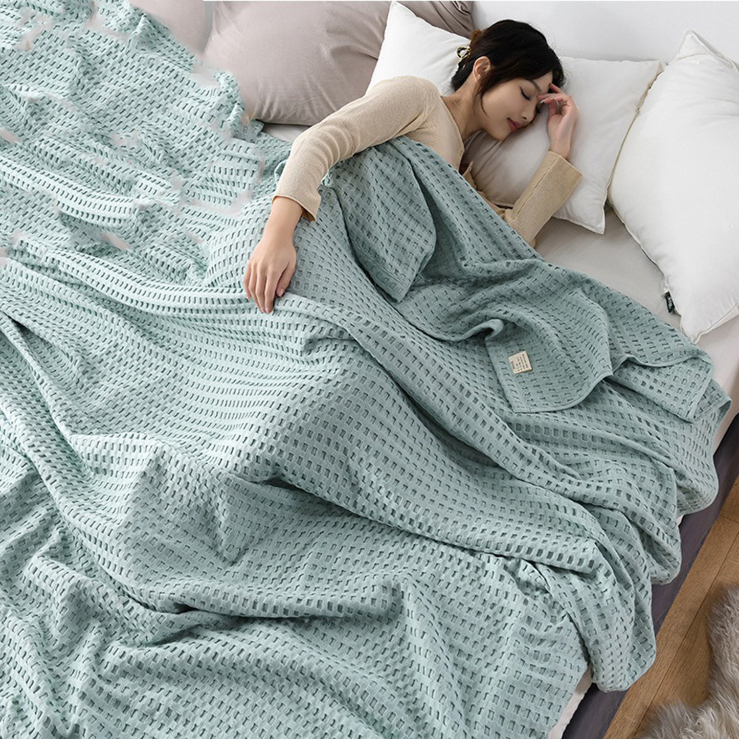 🔥SELLING FAST! 🎋Bamboo Waffle Cooling Blanket