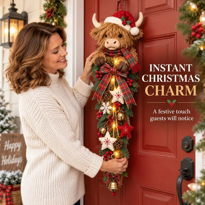 🎄🐮 Lighted Highland Cow Christmas Door Swag – A Cozy Holiday Welcome