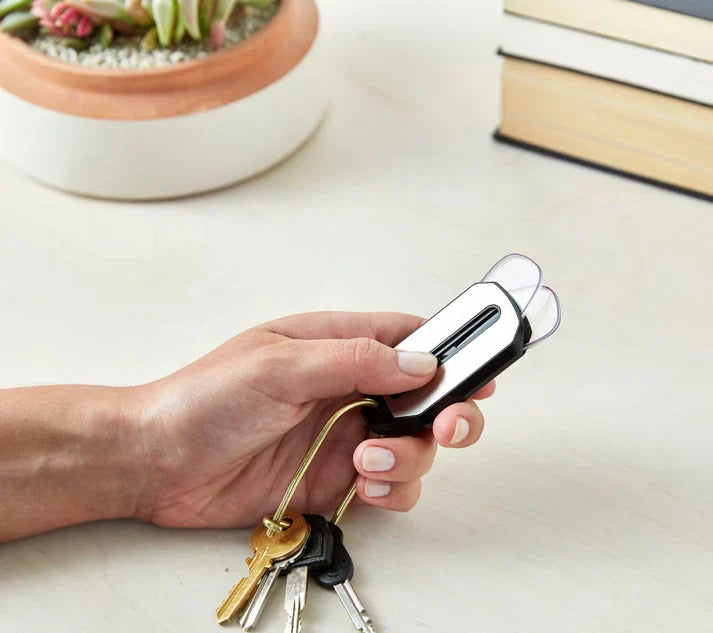 🔥Slim Folding Keychain Reading Glasses - Clips Anywhere, Reads Anytime🔑