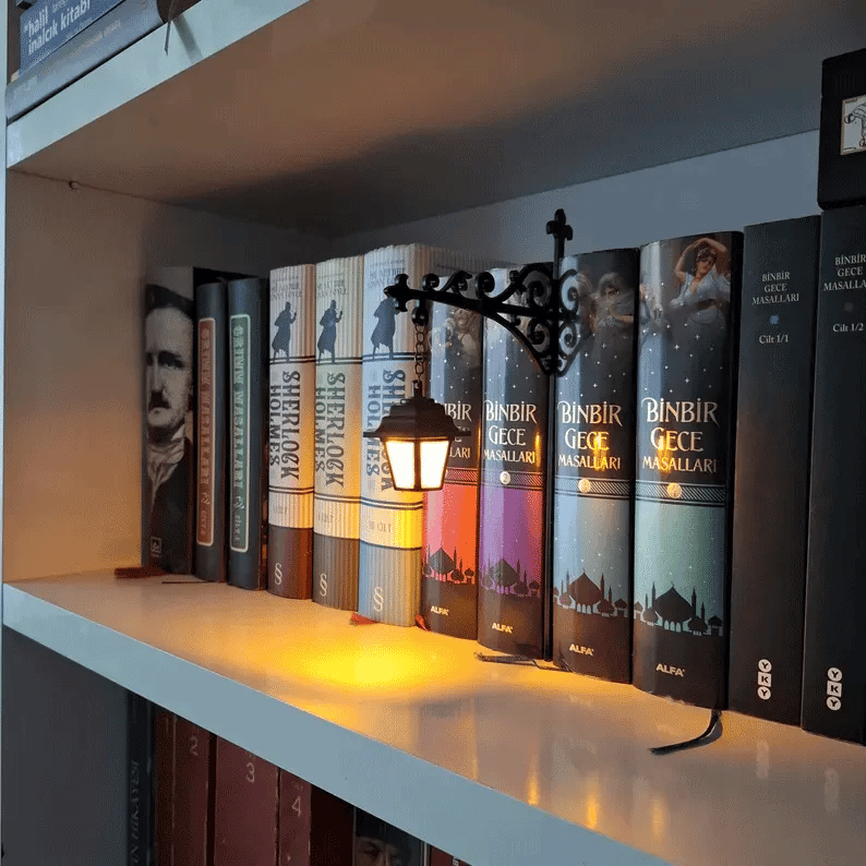 Aesthetic Library Lantern Bookcase Light — Cozy Warm Glow Decorative Mini Lamp, Elegant Metal Night Light for Bookshelf, Reading Nook & Study Room