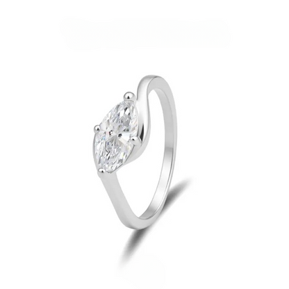 💍  Marquise Moissanite Ring – Silver-Plated Solitaire Gift