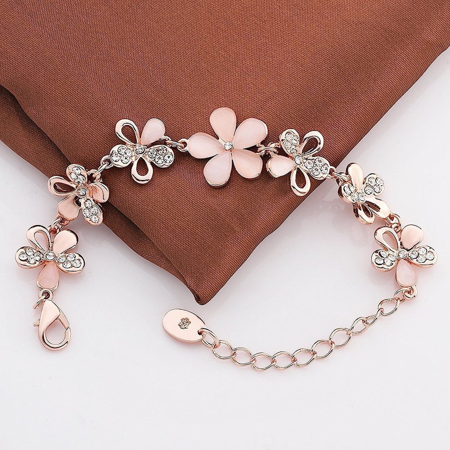 🌸Cat's Eye Cherry Blossom Bracelet🌸