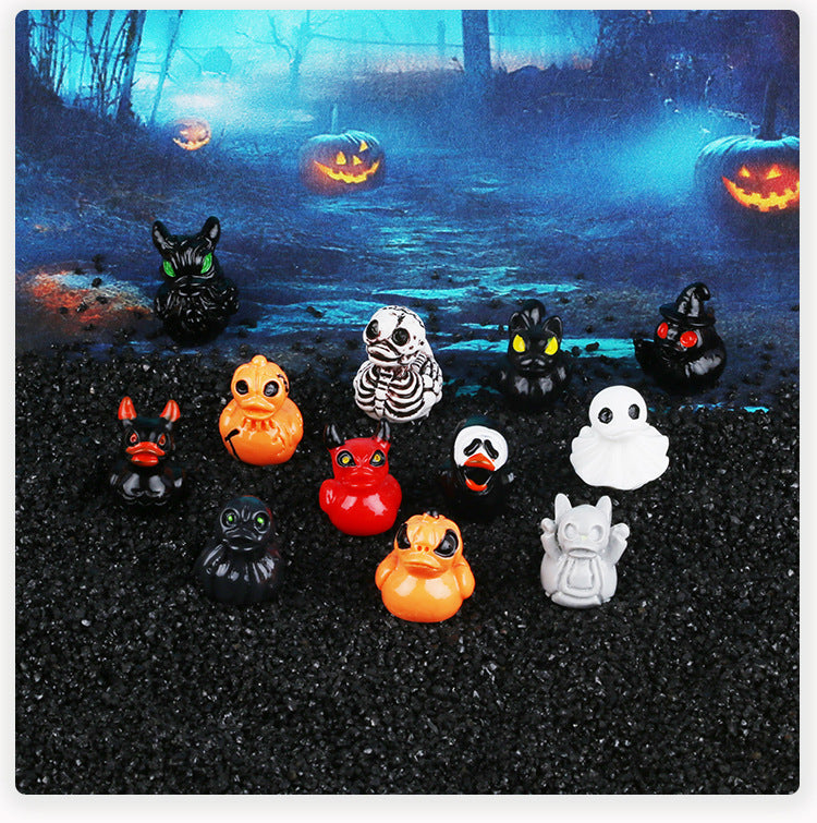👻30 PCS Mini Demon Ghost Skull Resin Duck Desktop Decoration Item
