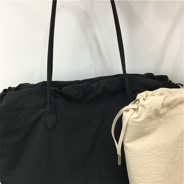 Versatile Large Capacity Tote Bag