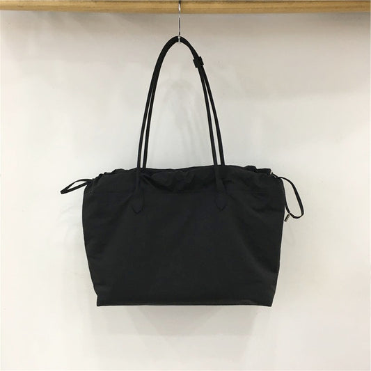 Versatile Large Capacity Tote Bag