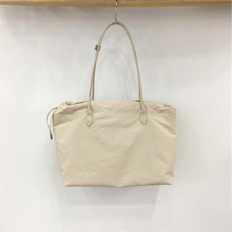 Versatile Large Capacity Tote Bag