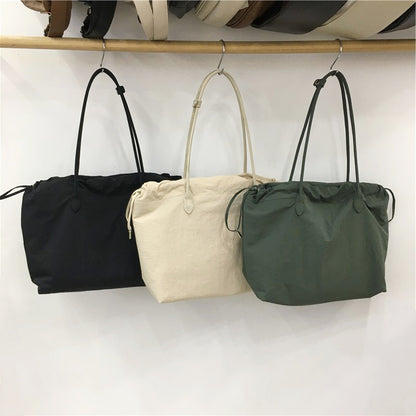 Versatile Large Capacity Tote Bag