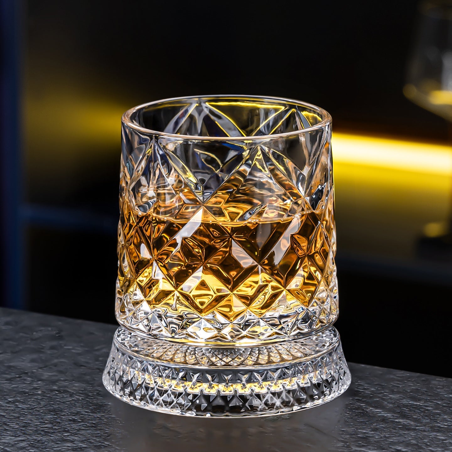 🔥Limited Time 50% Off✨Luxury 360° Spinning Crystal Glass