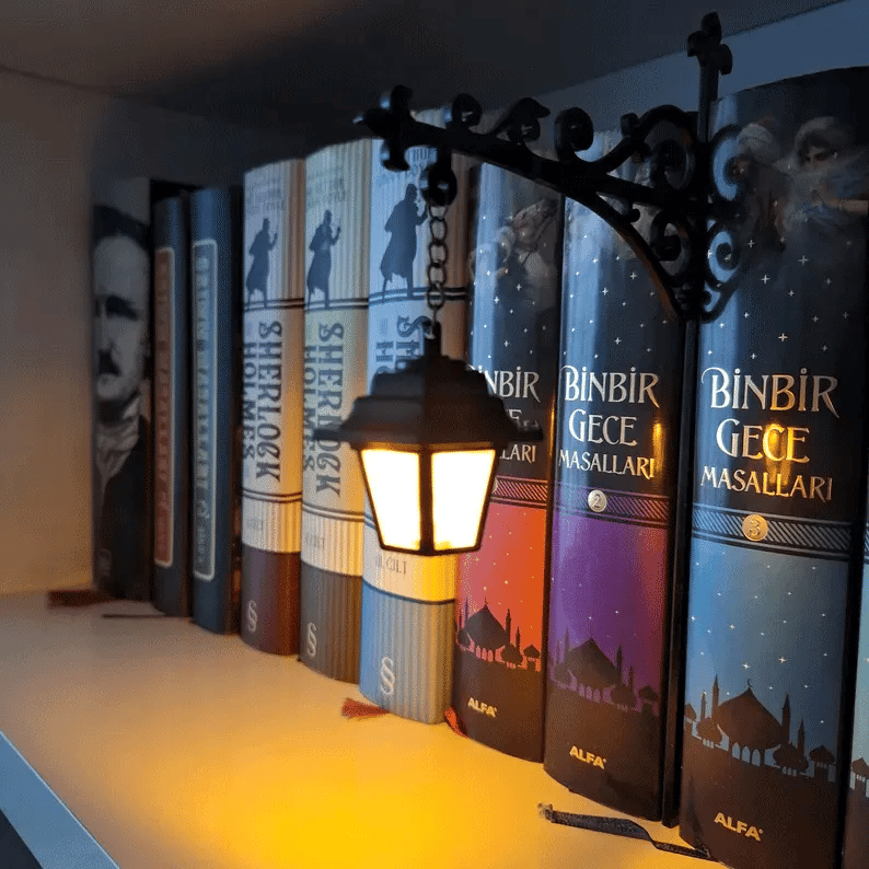 Aesthetic Library Lantern Bookcase Light — Cozy Warm Glow Decorative Mini Lamp, Elegant Metal Night Light for Bookshelf, Reading Nook & Study Room