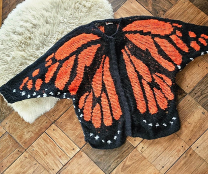 🦋Monarch butterfly-patterned knit cape/shawl-style cardigan