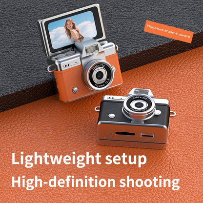 📸Mini Keychain Digital Camera – 32G Card & Charging Cable Included