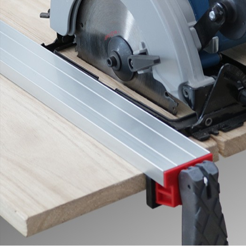 ⏳🔥LIMITED-TIME 50% OFF! ⏰Woodworking Straight‑Edge Cutting Guide Clamp‑Precision Saw Guide for Circular Saw & DIY Wood Projects